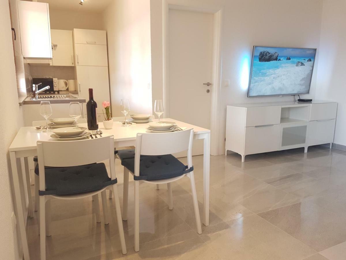 Apartman Bura Apartamento Posedarje Exterior foto