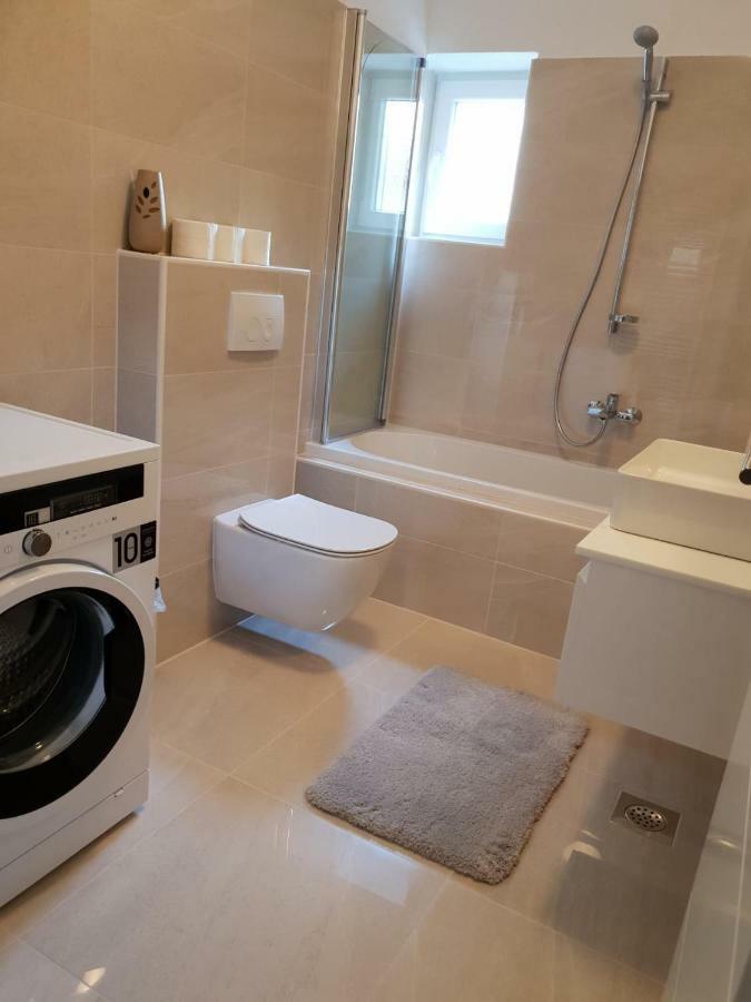 Apartman Bura Apartamento Posedarje Exterior foto